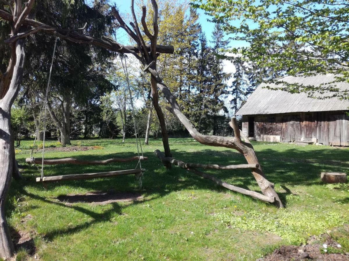 Hostal Lauku Viesu Maja Bajari Rucava Exterior foto